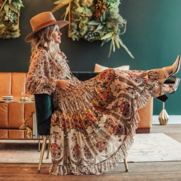 Free People Dresses & Skirts - Free People Boho Print Maxi Dress